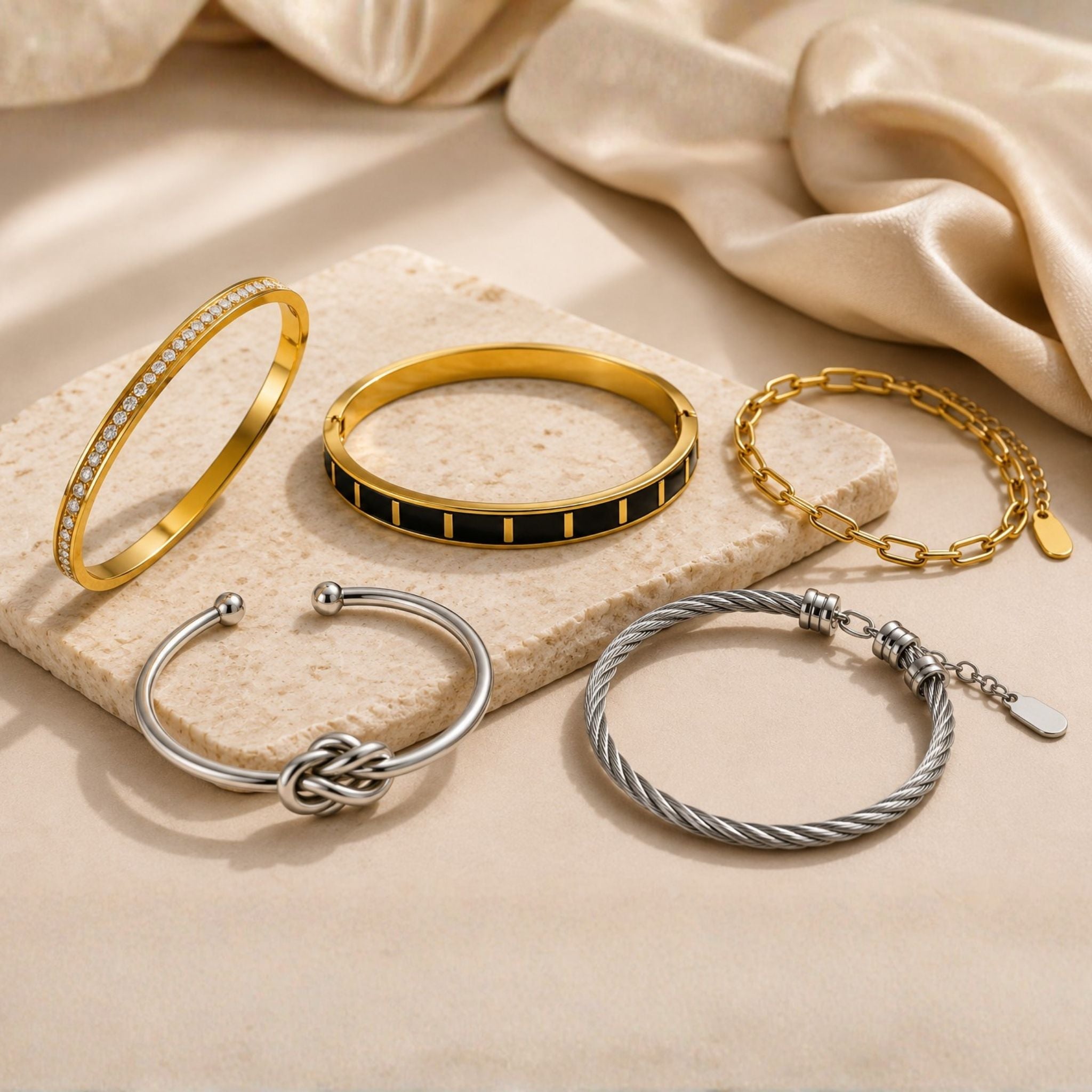 Bangles-Bracelets N3VO