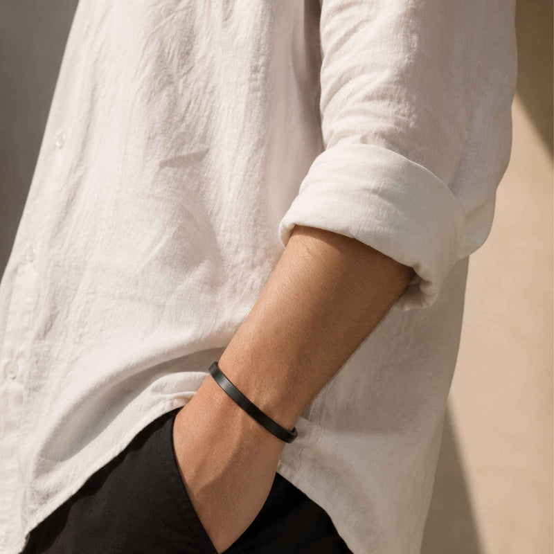 Axis Black Sleek Kada