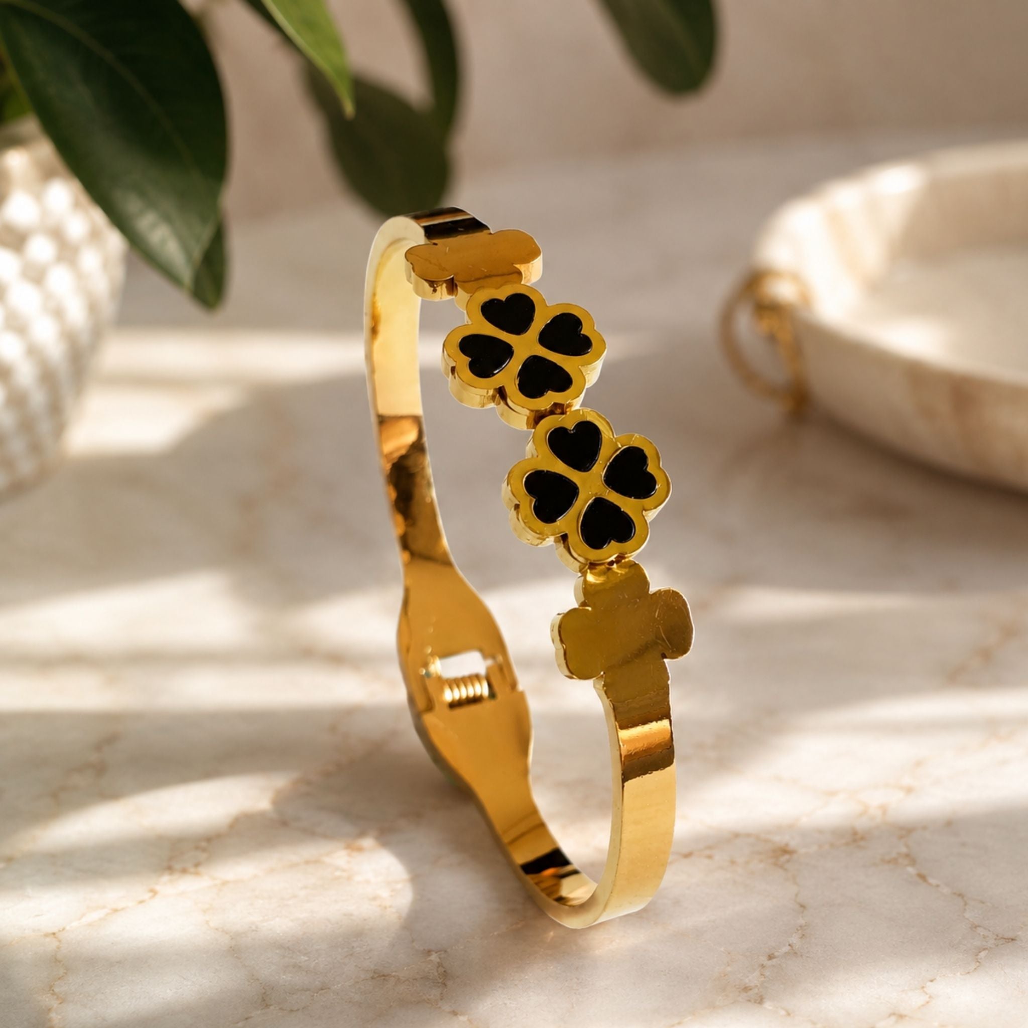 Gold Black Clover Bangle N3VO