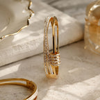 Orbit Loop Bangle N3VO