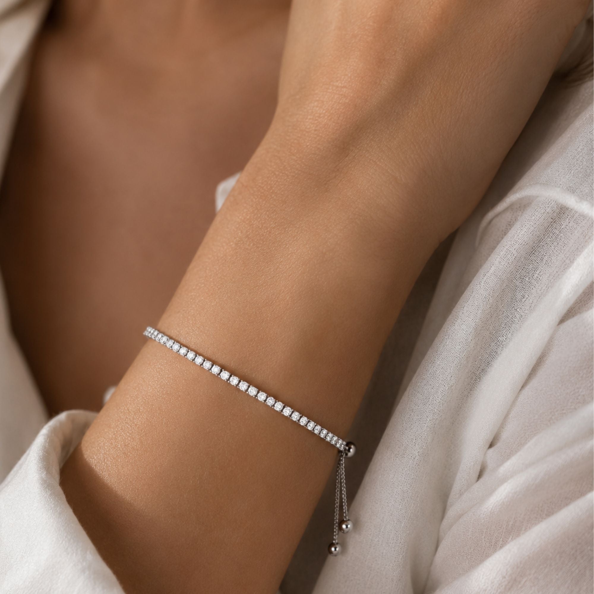 Sleek Tennis Bracelet N3VO