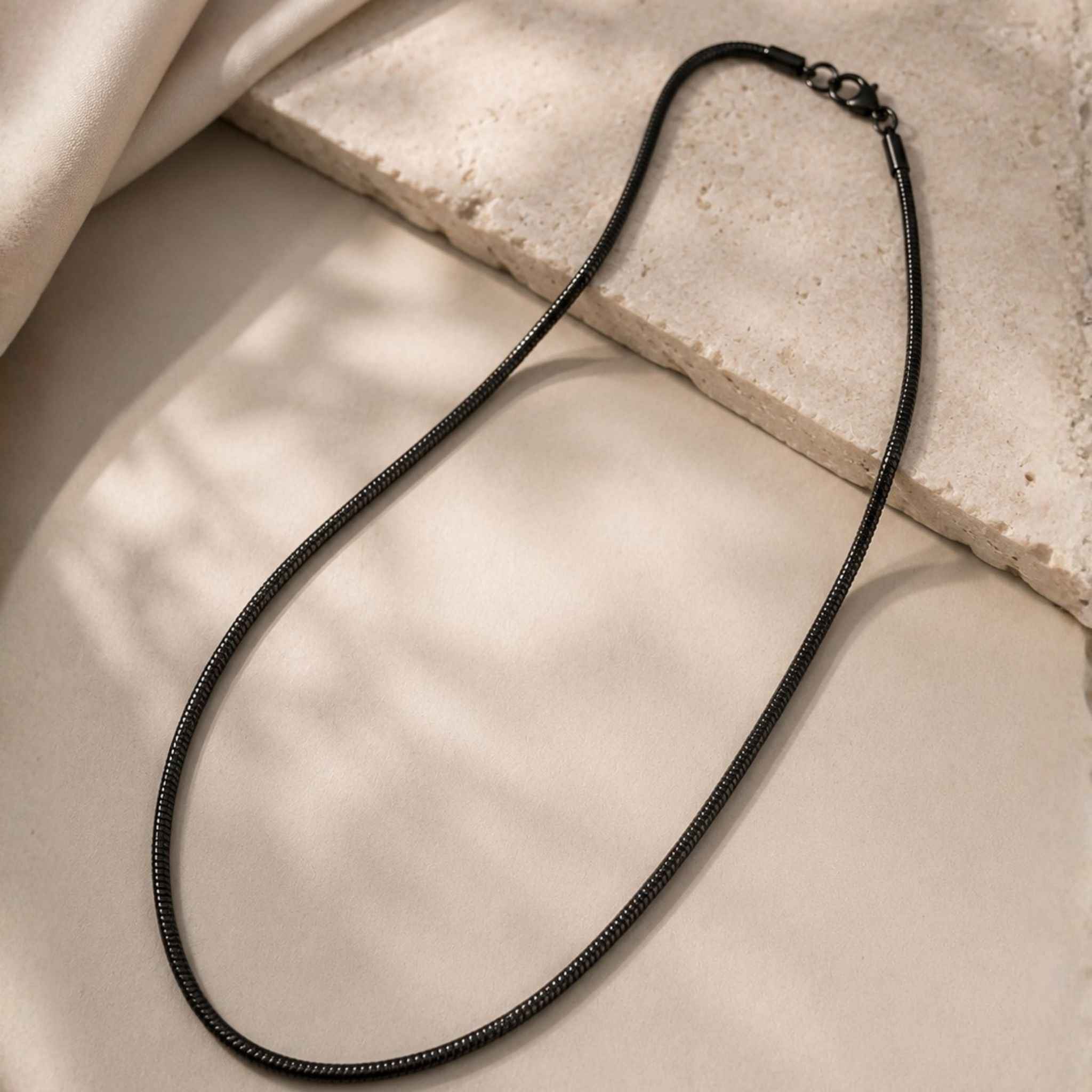 Shadow Snake Chain