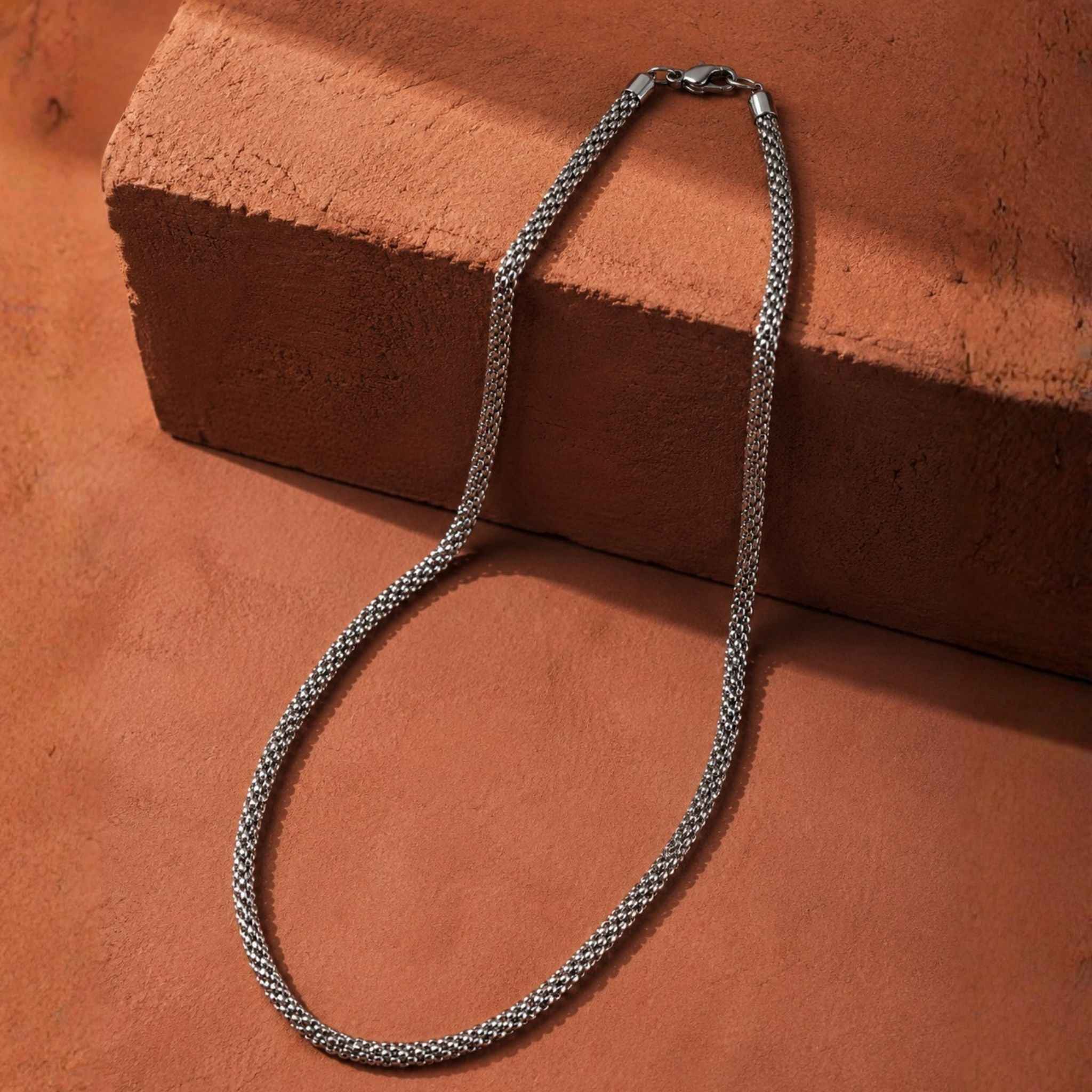 Nexus Weave Chain