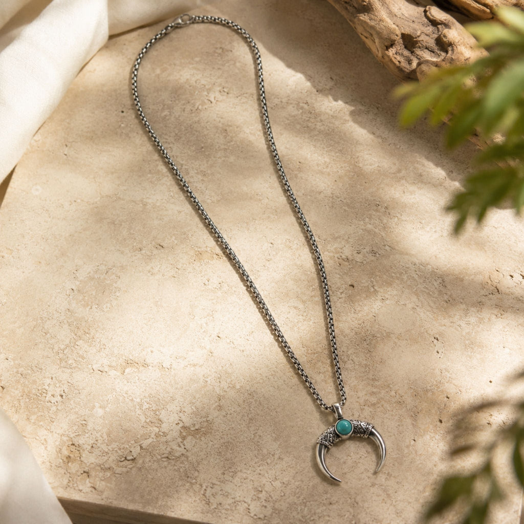 Bullhorn Chain Pendant N3VO