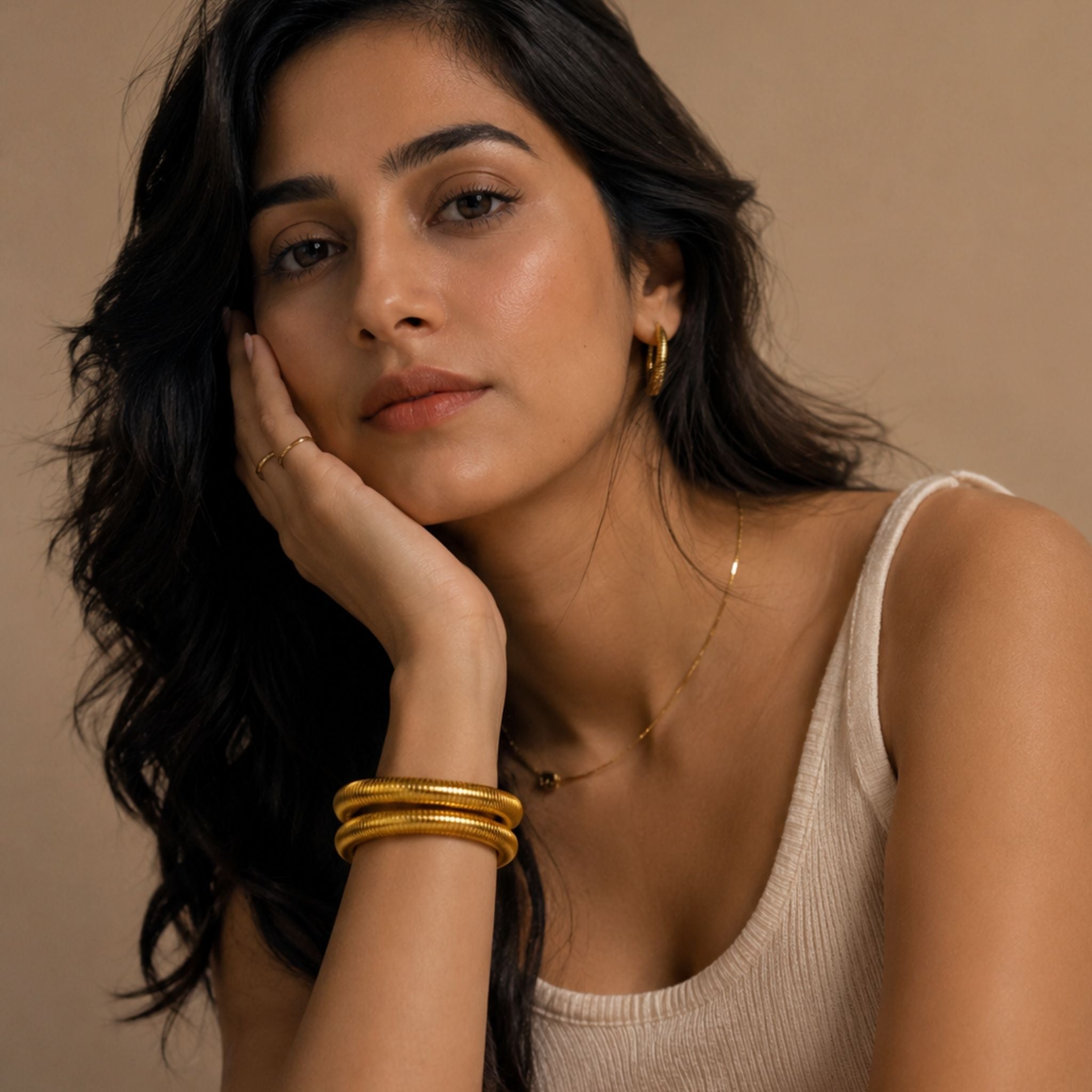 Bold Coiled Bangle N3VO