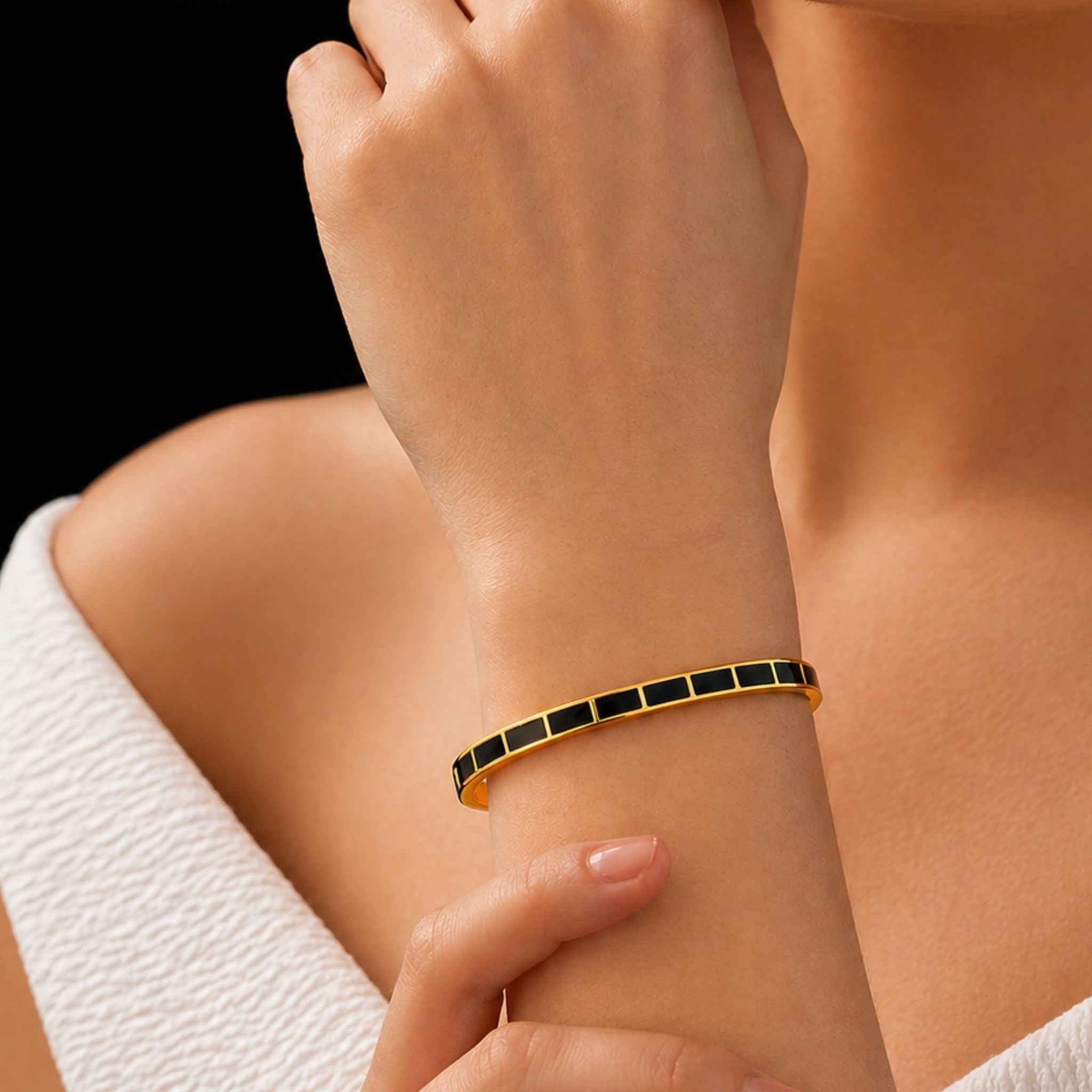 Eclisse Noir Bangle N3VO