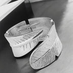 Vesta Feather Bangle N3VO