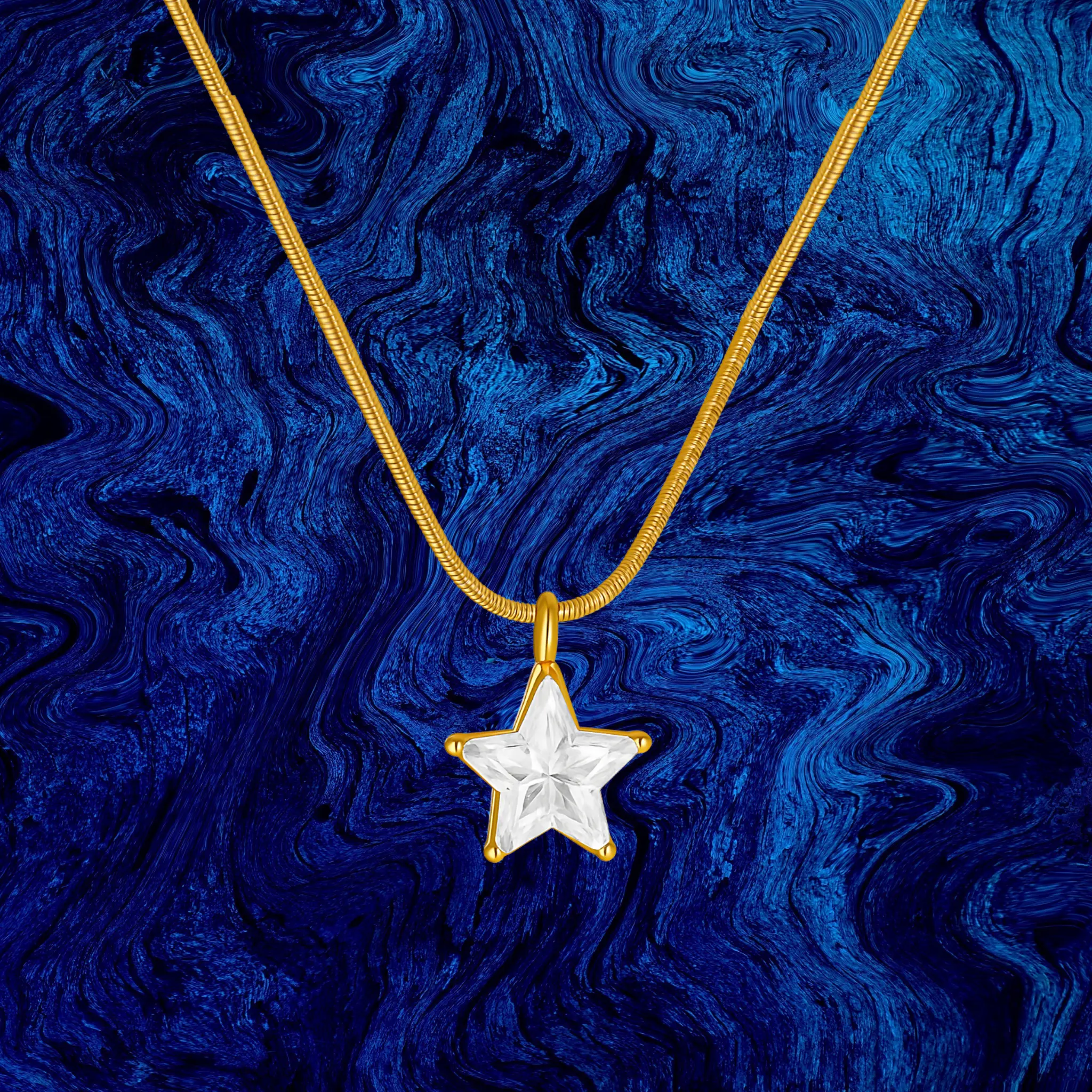 Moonbeam Star Necklace N3VO