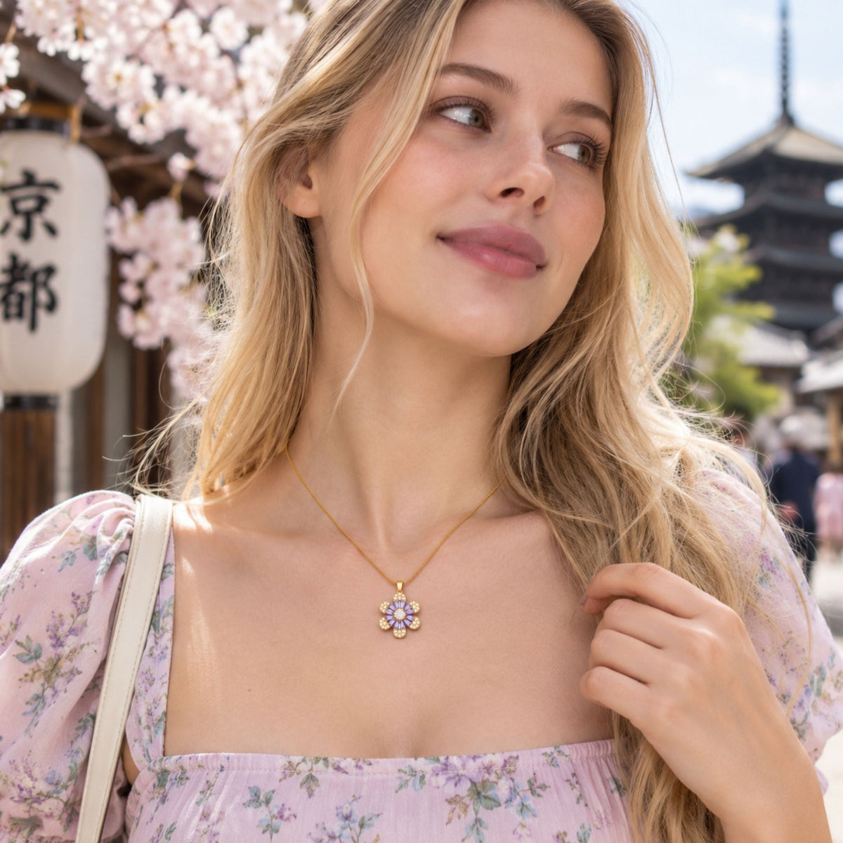 Floral Pendant Necklace N3VO