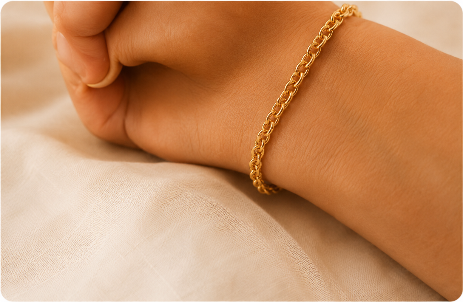 Editorial product image